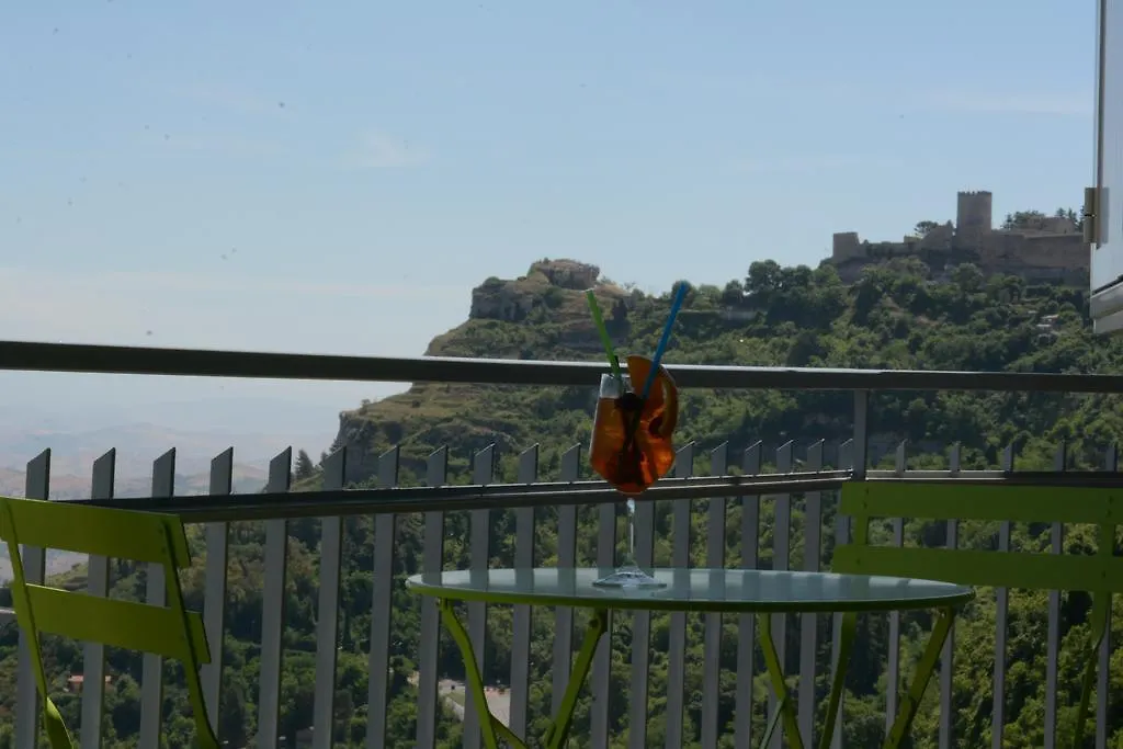 Un B&B Al Belvedere Enna Bed & Breakfast
